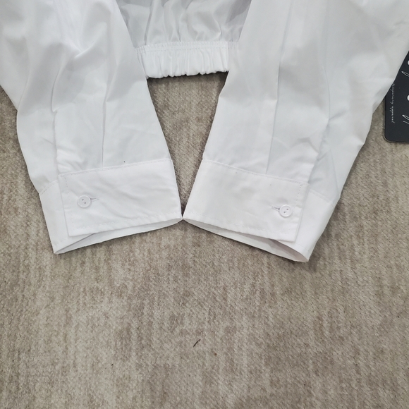 White Cropped Button-Up Shirt - Picture 4 of 6